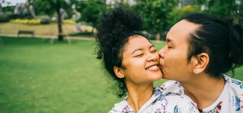 is it bad to kiss someone who chews tobacco Kissing Trouble? How to Handle Bad Breath Without Killing the Romance